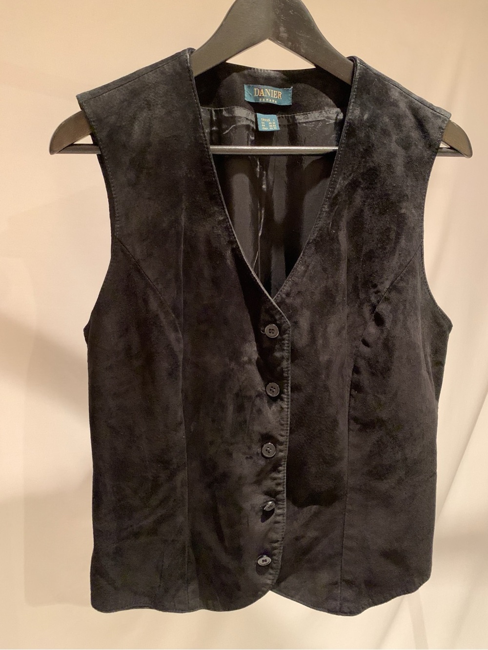Danier Black Suede Vest — Size Large — Made in Canada
